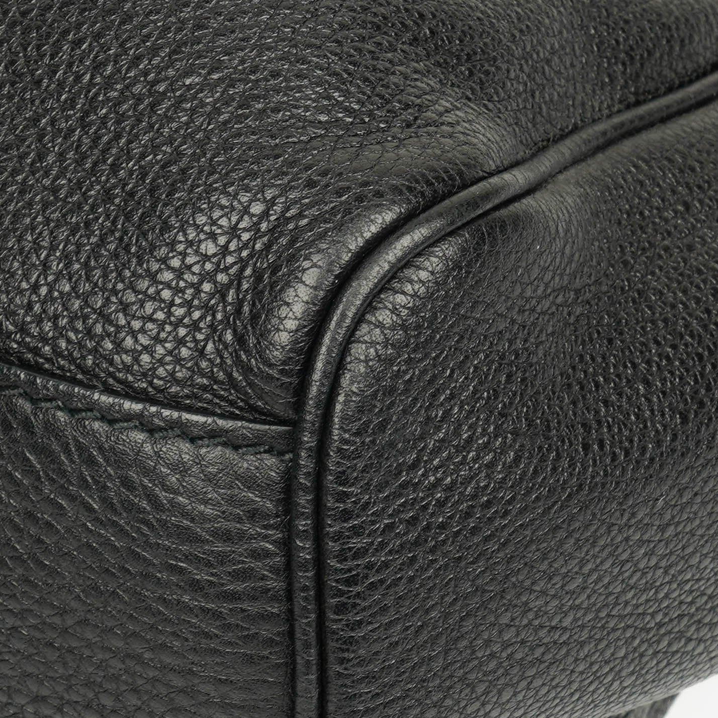 Gucci Black Leather Sukey Shoulder Hobo Bag