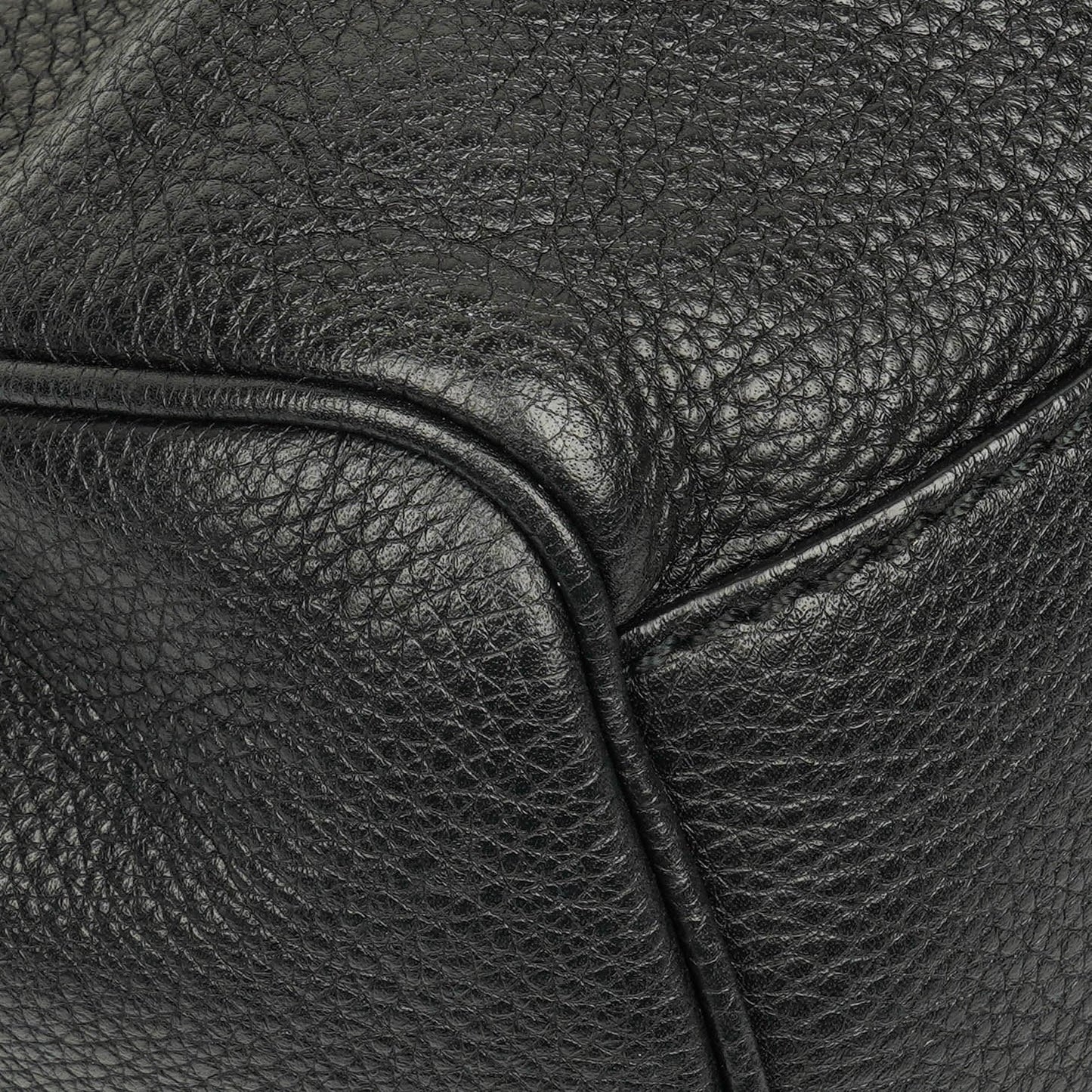 Gucci Black Leather Sukey Shoulder Hobo Bag