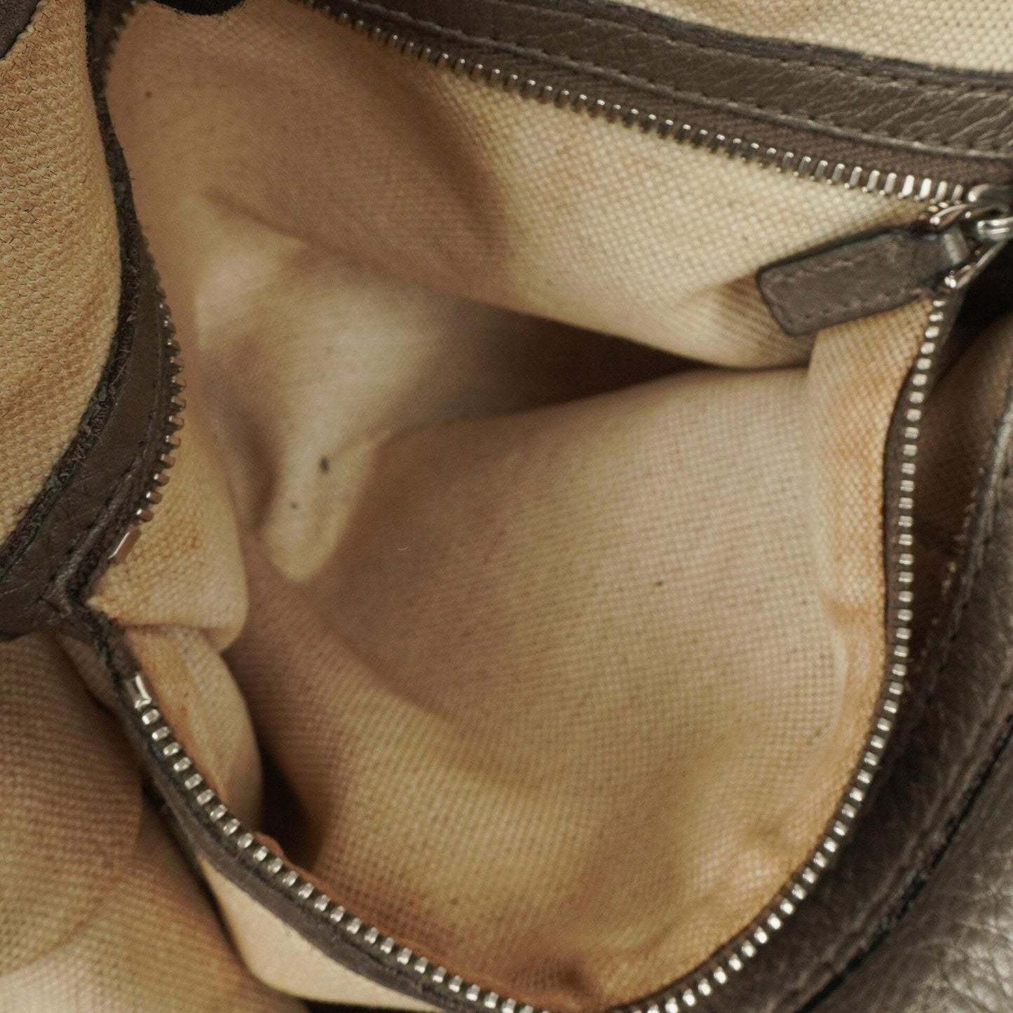 Gucci Grey Pebbled Calfskin Horsebit Hobo