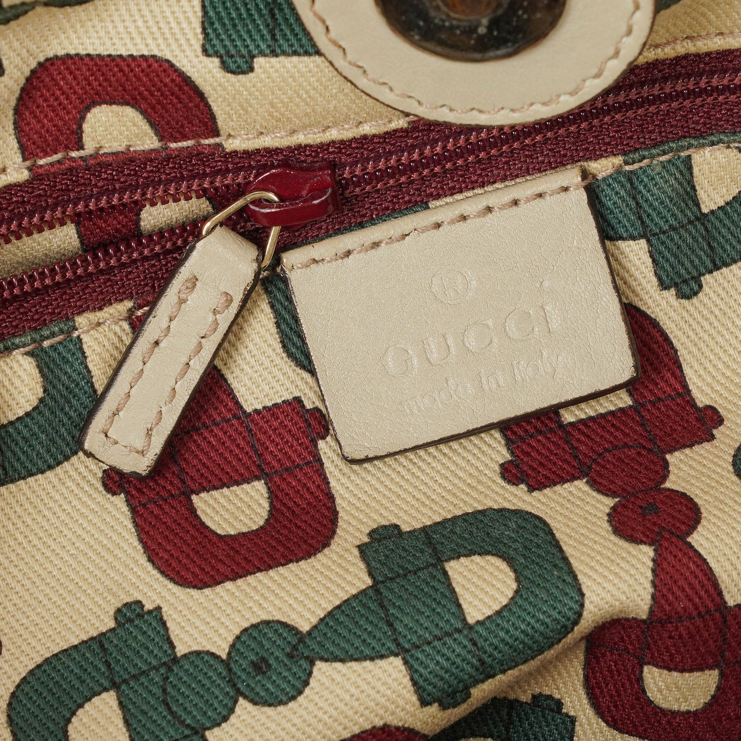 Gucci Guccissima Neutral Leather Suckey Hobo Bag
