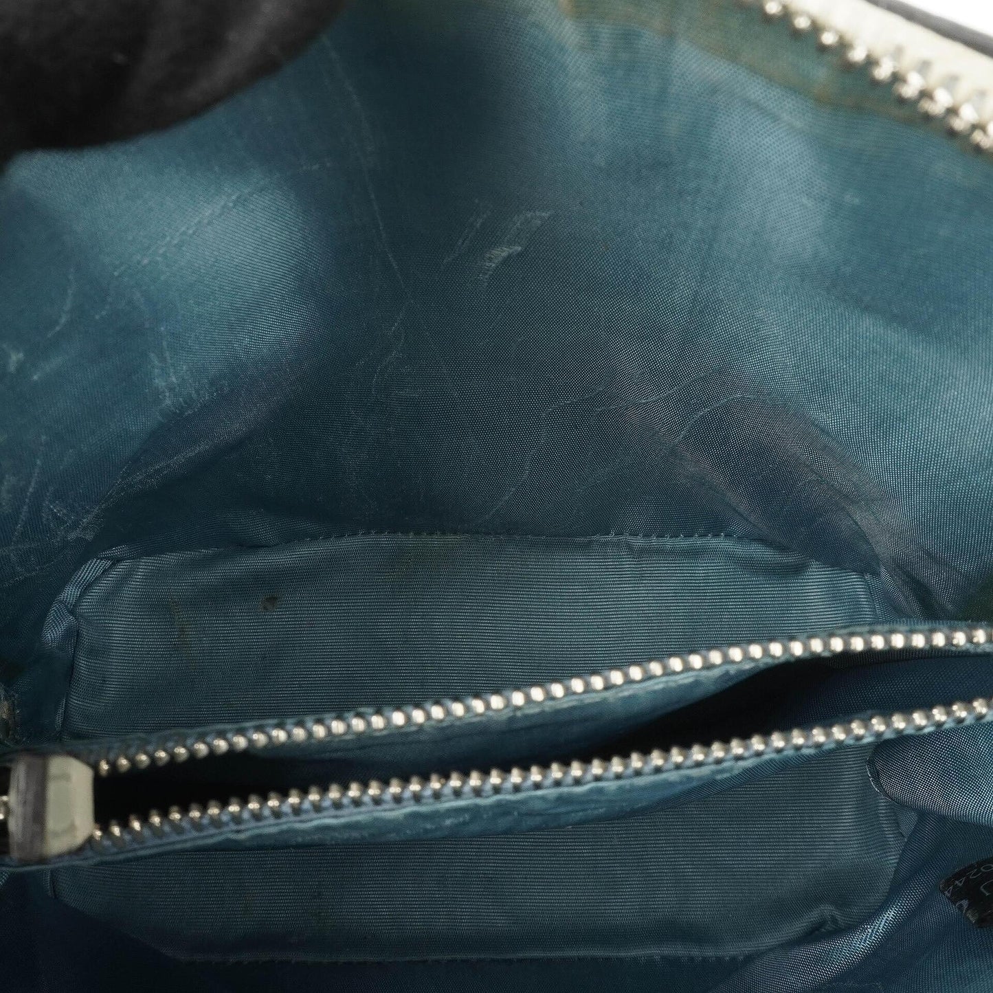 Gucci Mini Guccy Moon Steller Dome Crossbody Bag In White And Gold Calfskin