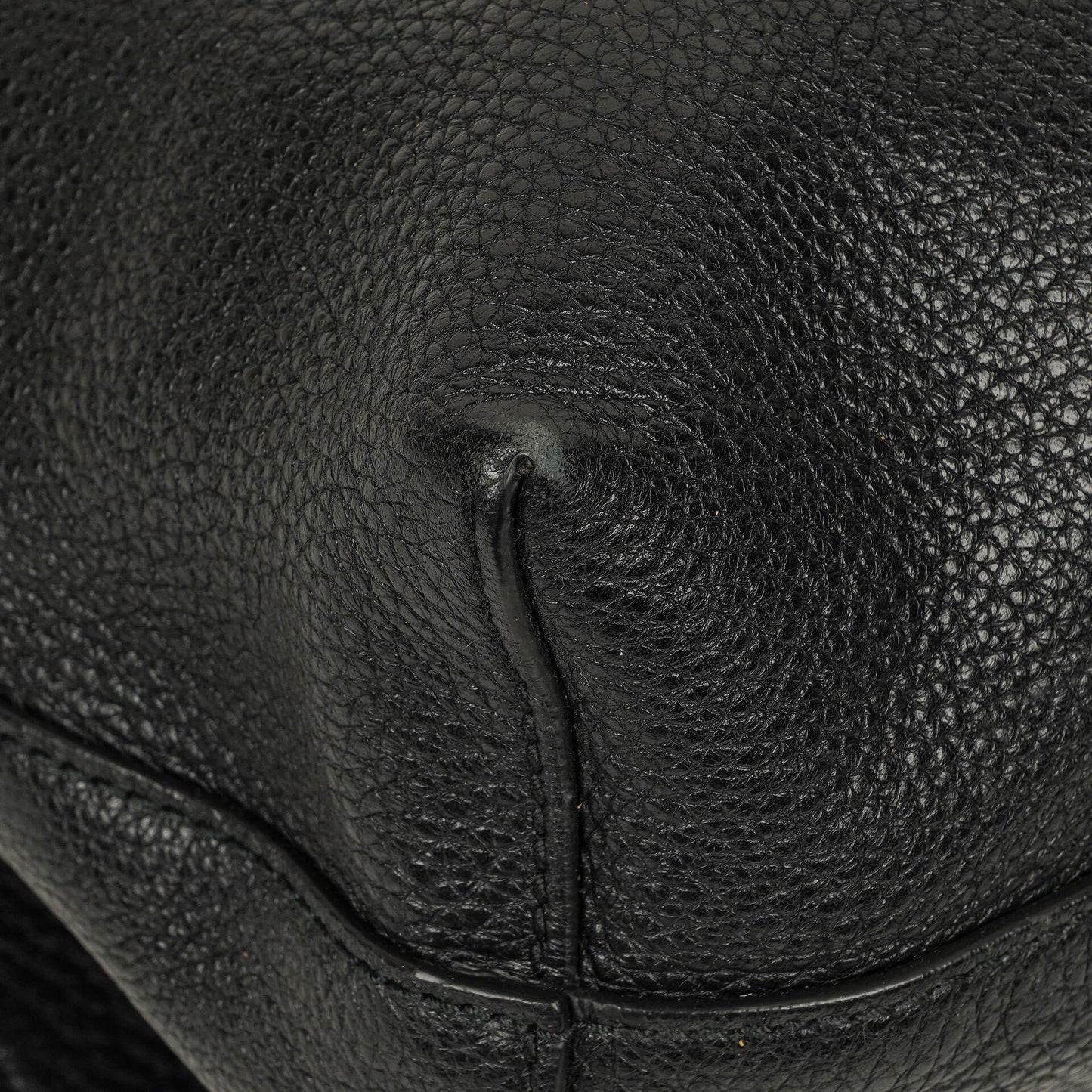 Gucci Pebbled Black Leather Messenger Bag