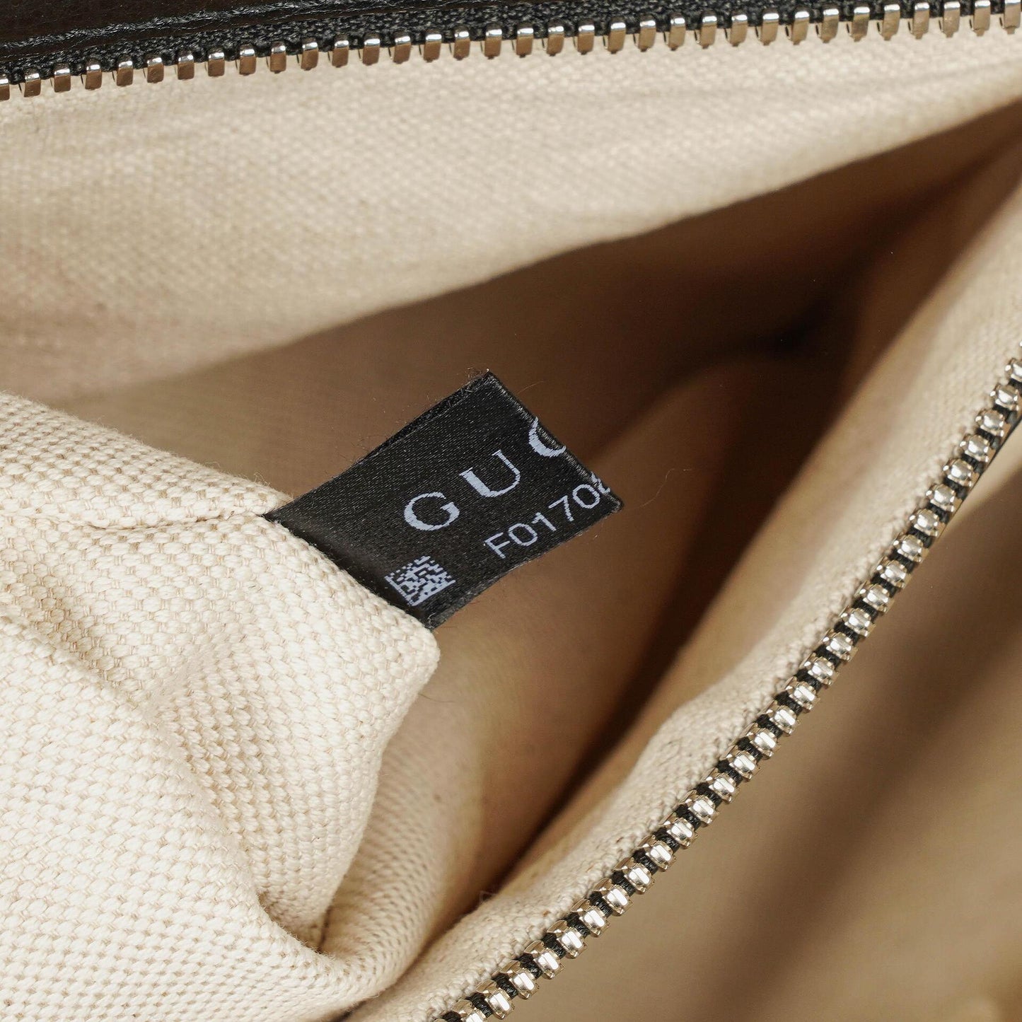 Gucci Pebbled Black Leather Messenger Bag