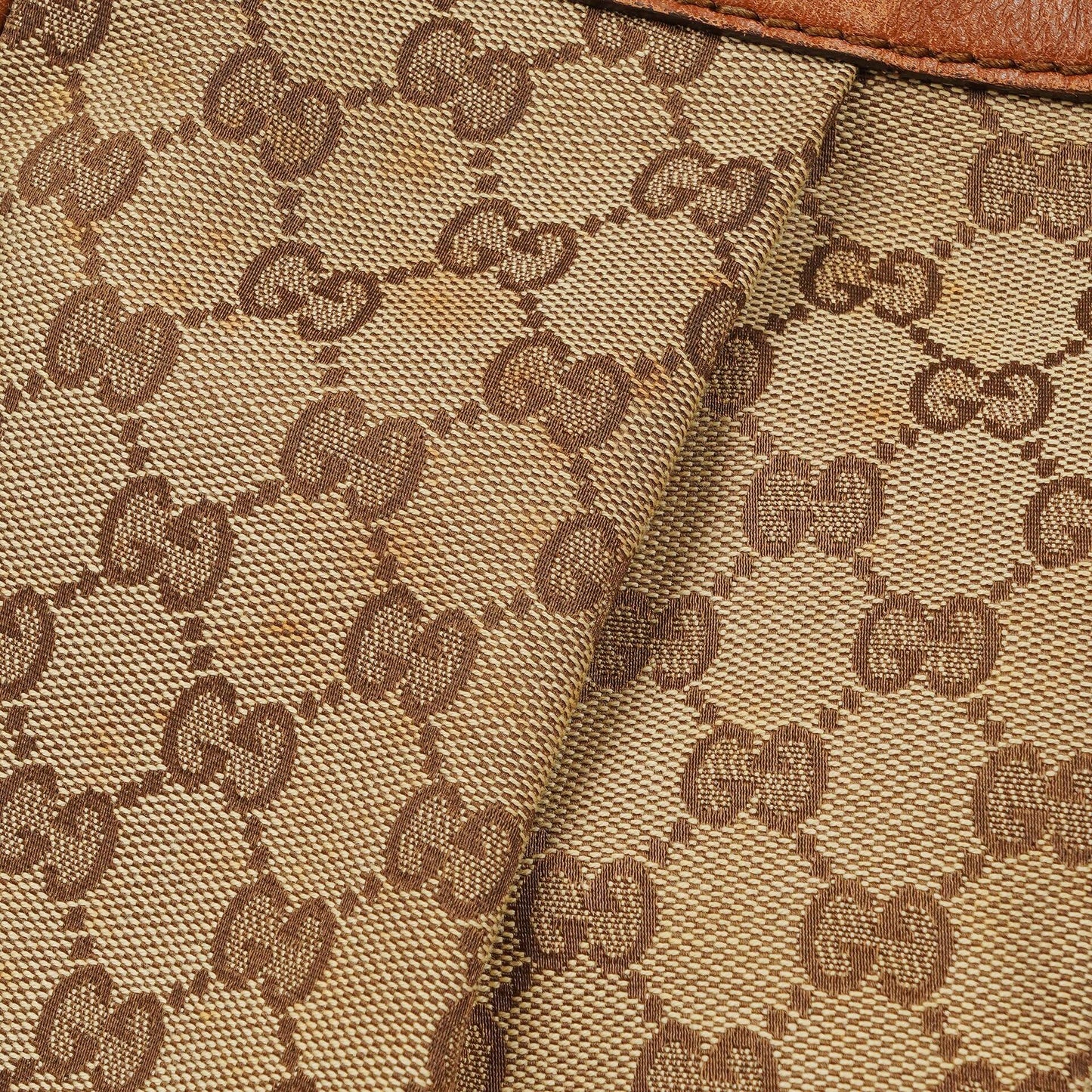 Gucci Sukey Medium Beige GG Canvas Hobo Bag