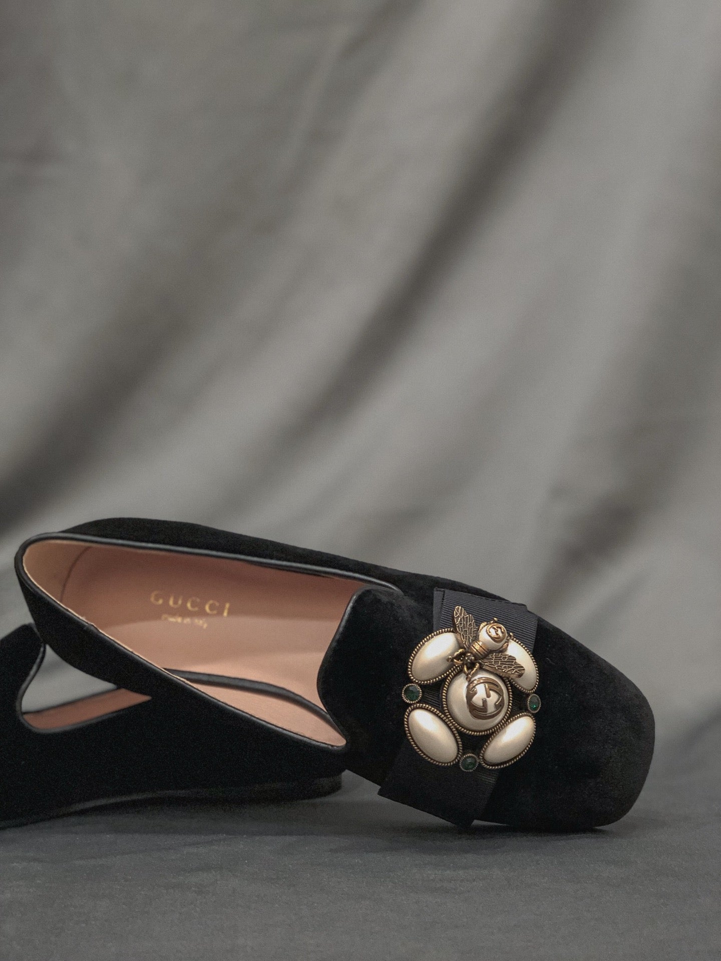 LOAFER GUCCI ABELHA