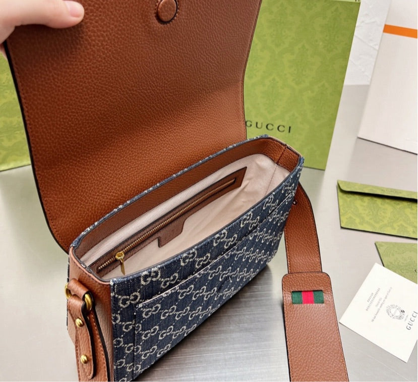 Gucci Woman Shoulder Bag Style 9