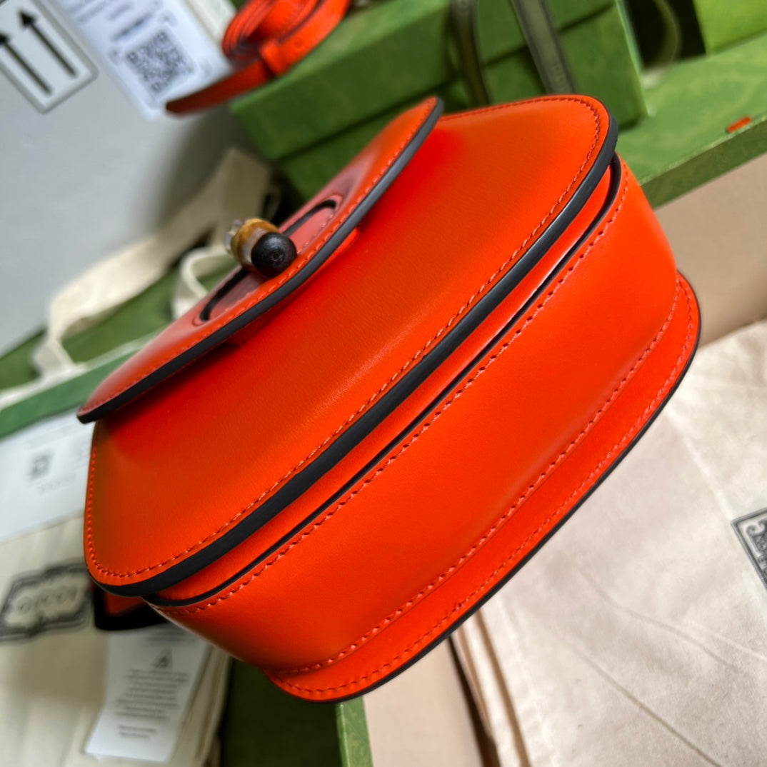 Gucci Bamboo Leather Shoulder Bag Style 7