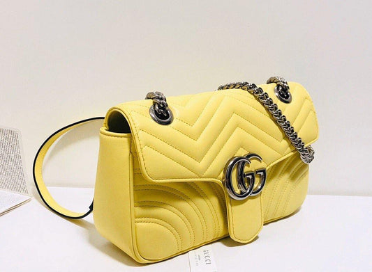 Gucci Leather Chain Shoulder Bag Style 18