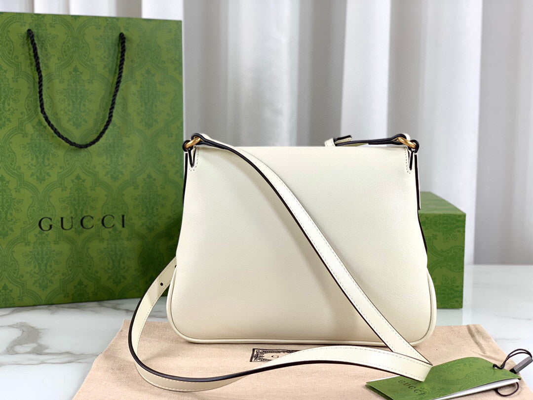 Gucci Leather Shoulder Bag Style 65