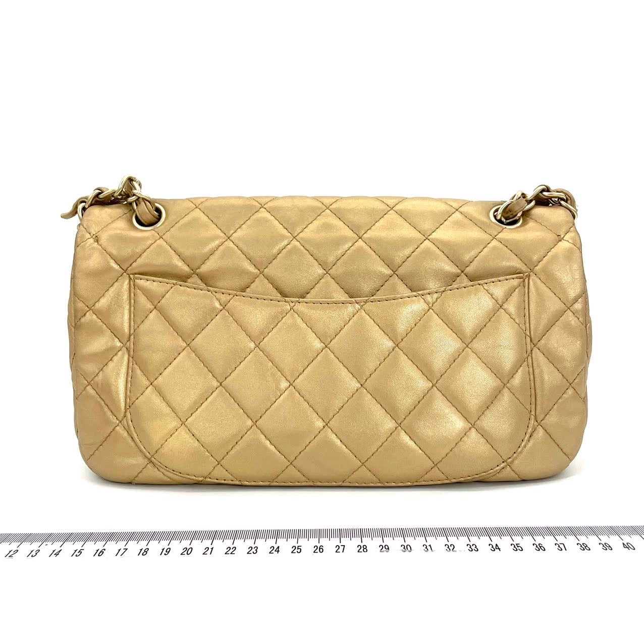 Chanel Timeless/ Classic Flap Medium Gold Gem CC Turn lock