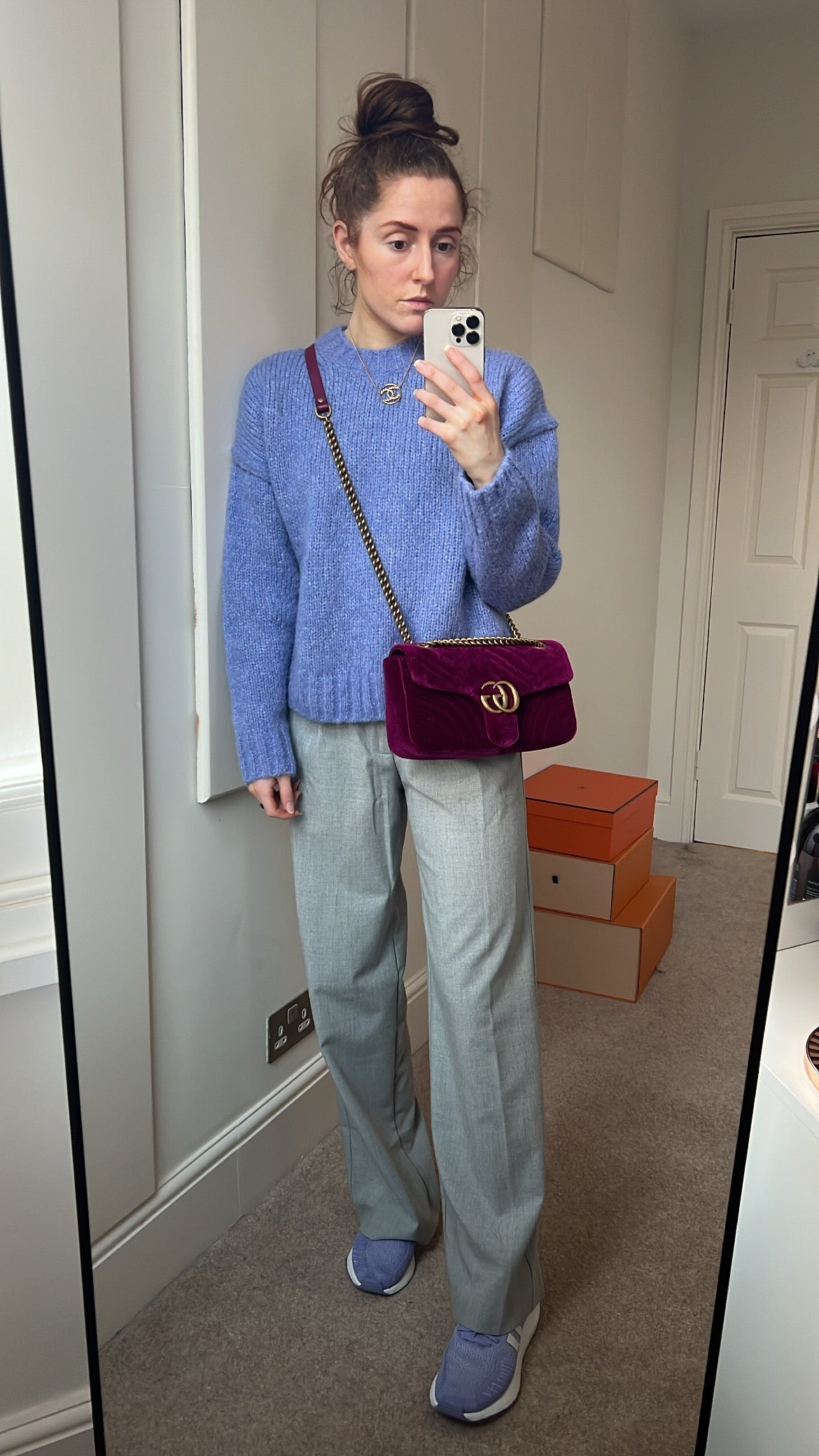Gucci Chain Leather Shoulder Bag
