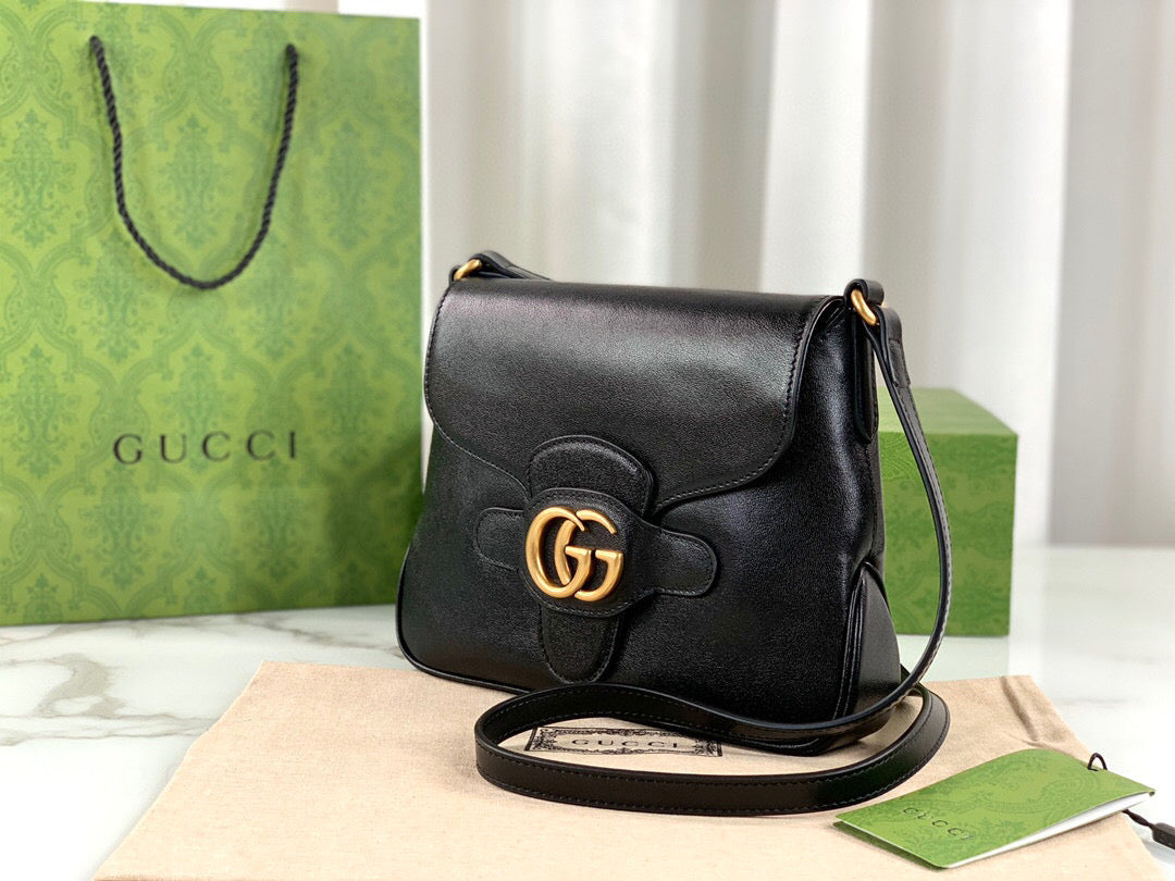 Gucci Leather Shoulder Bag Style 33
