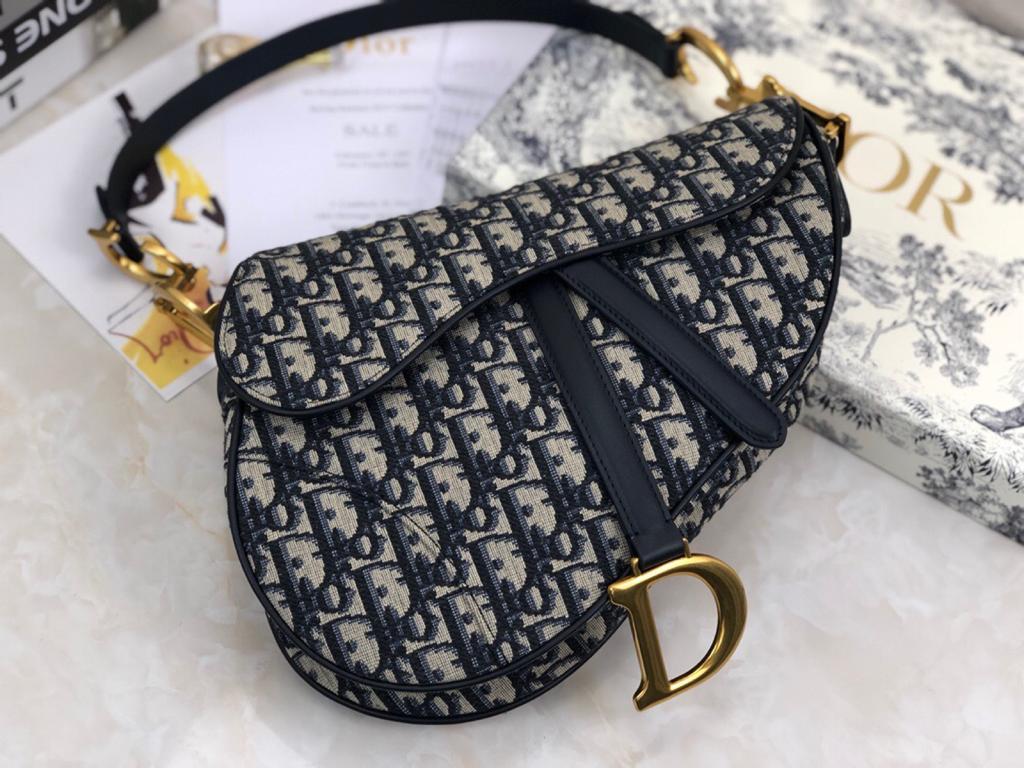 Gucci Crossbody