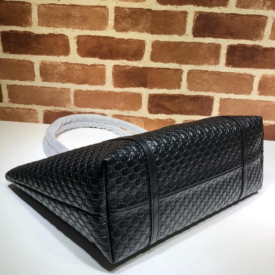 Gucci GG Supreme Leather Shoulder Bag Style 3