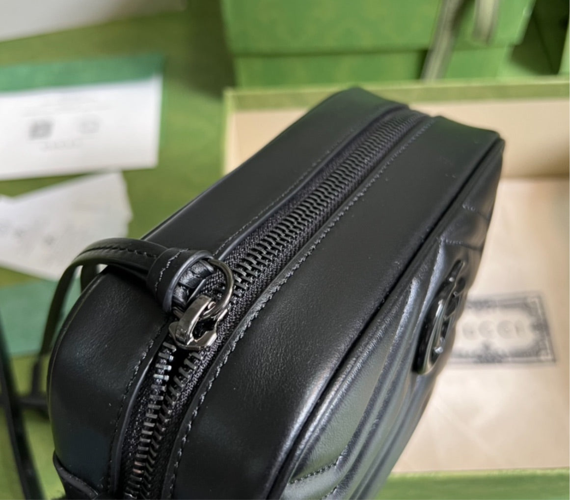 Gucci Black Shoulder Bag Style 3