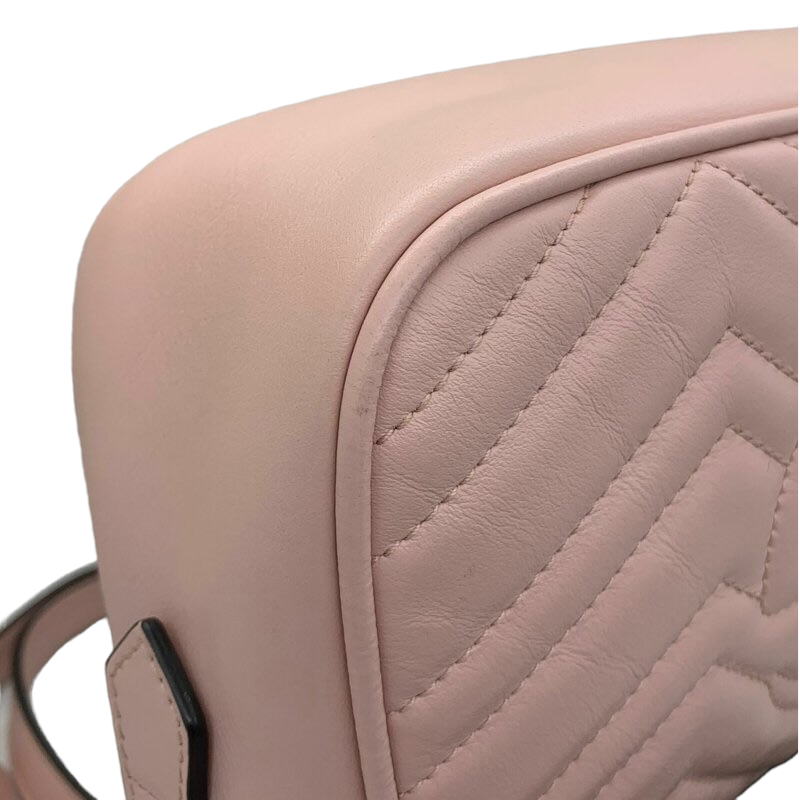 Gucci Chain Leather Shoulder Bag