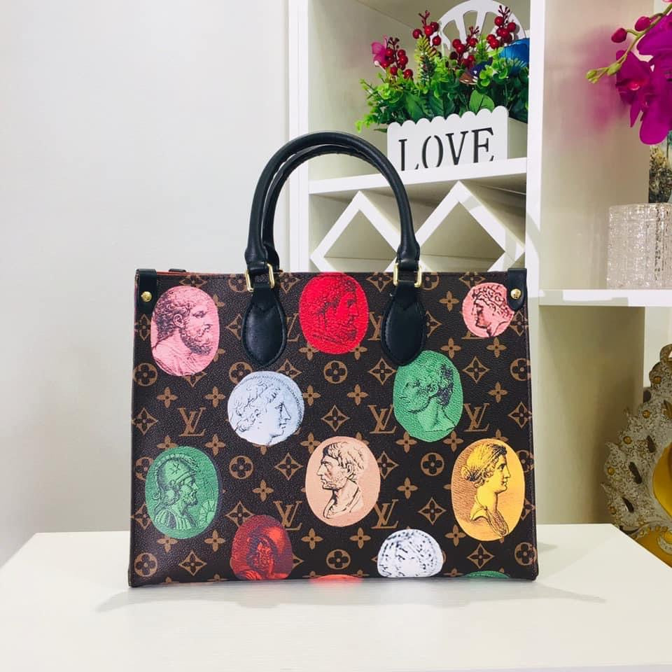Louis Vuitton  MM Bag