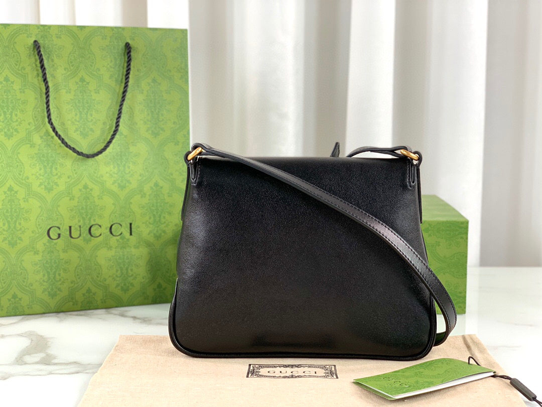 Gucci Leather Shoulder Bag Style 66