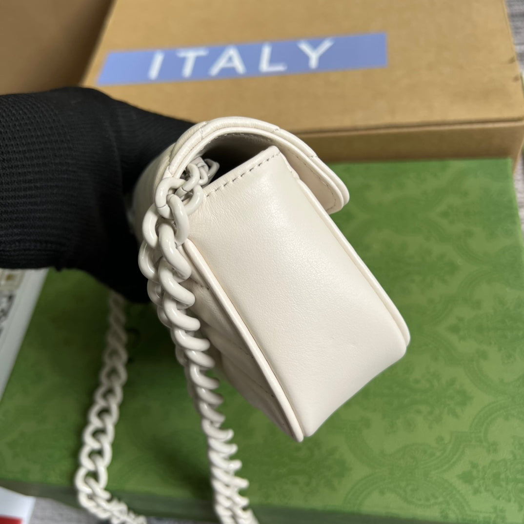 Gucci Leather Chain Shoulder Bag Style 20