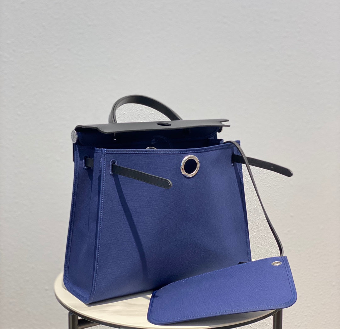 Luxury Hermes Herbag 31