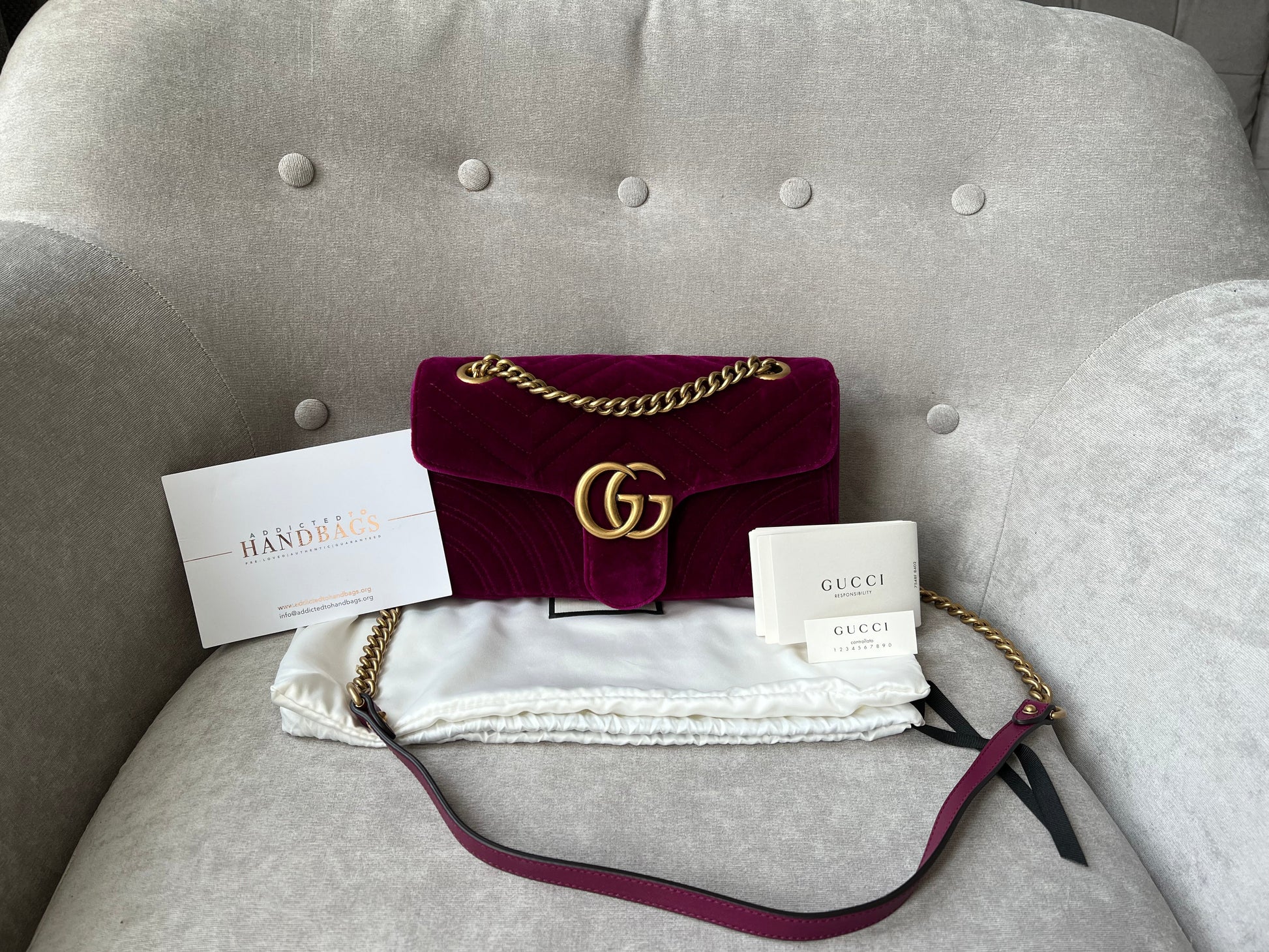 Gucci Chain Leather Shoulder Bag