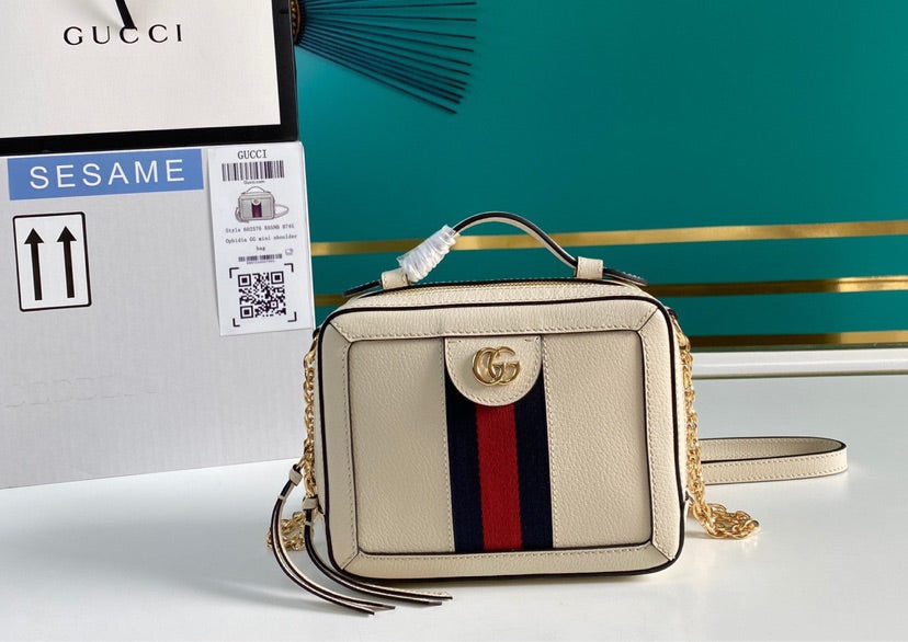 Gucci Leather Tote Style 24