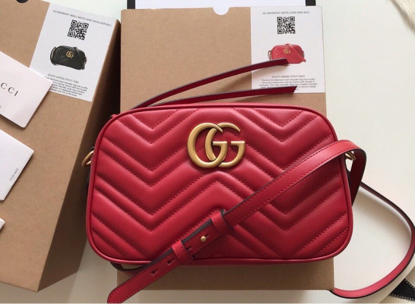 Gucci Woman Shoulder Bag Style 7