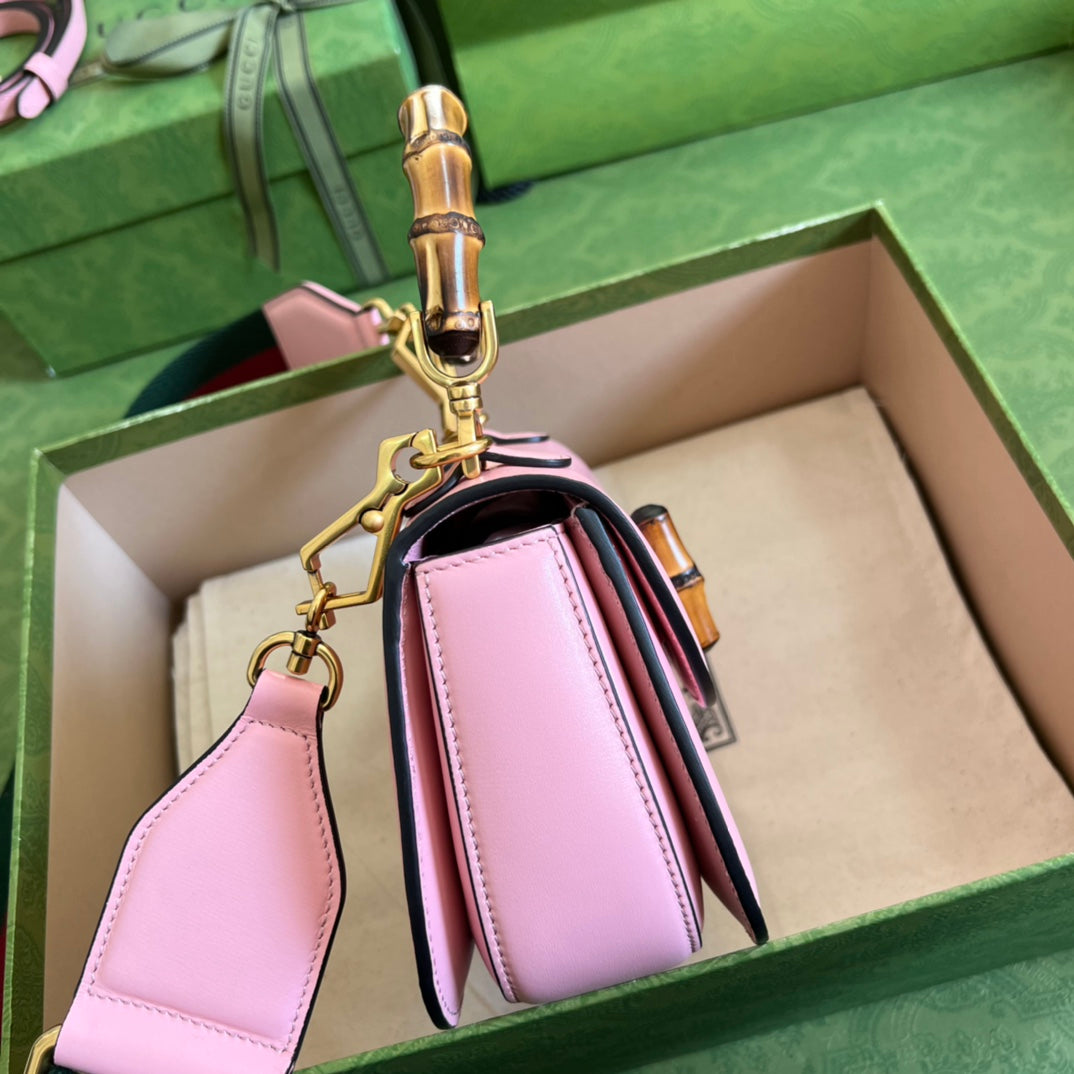 Gucci Bamboo Leather Shoulder Bag Style 17