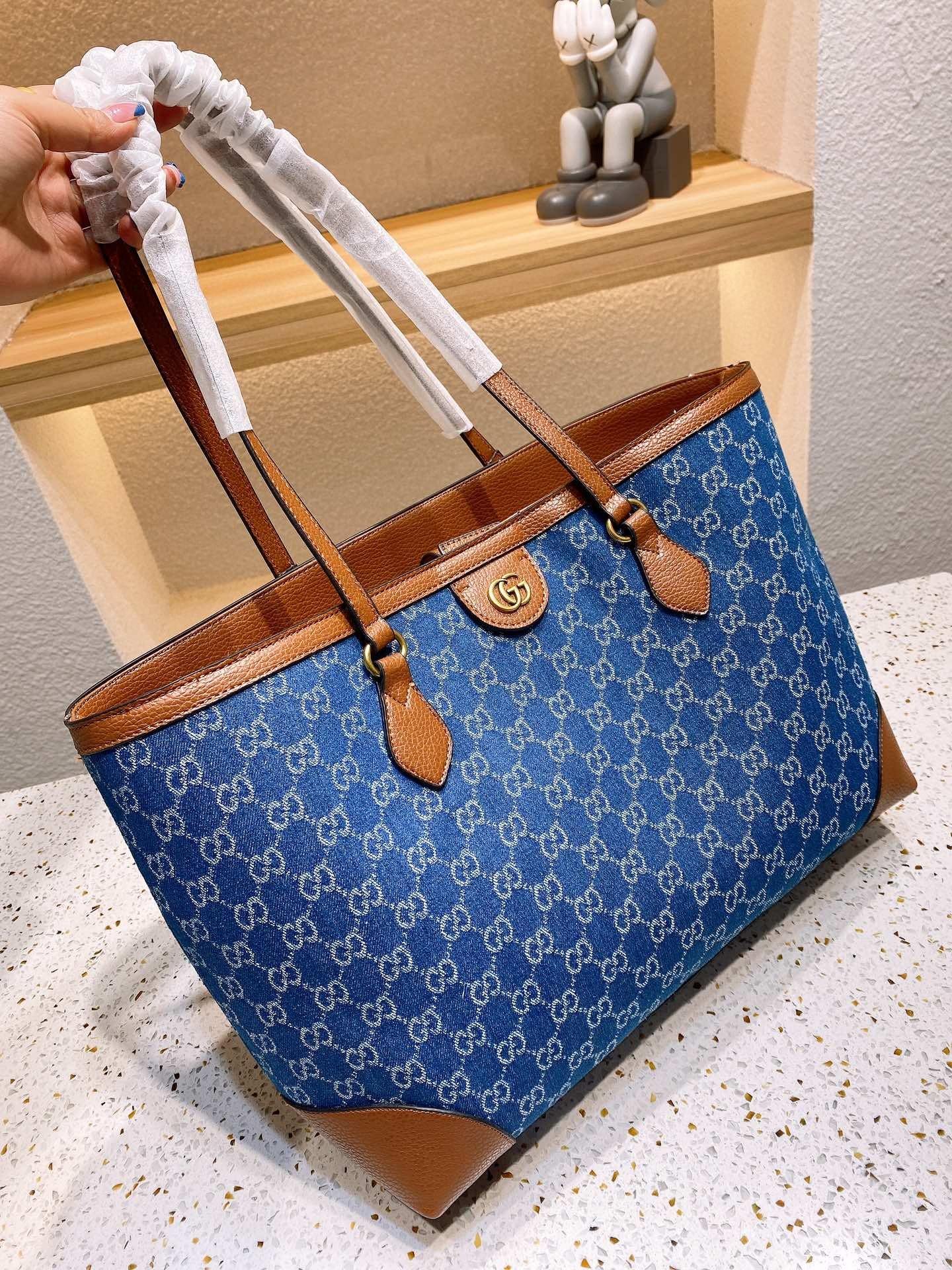 Gucci Ophidia Leather Monogram Tote Style 4