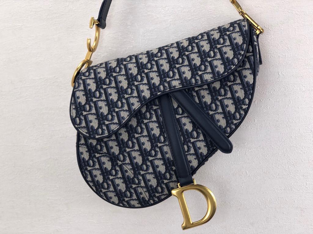 Gucci Crossbody