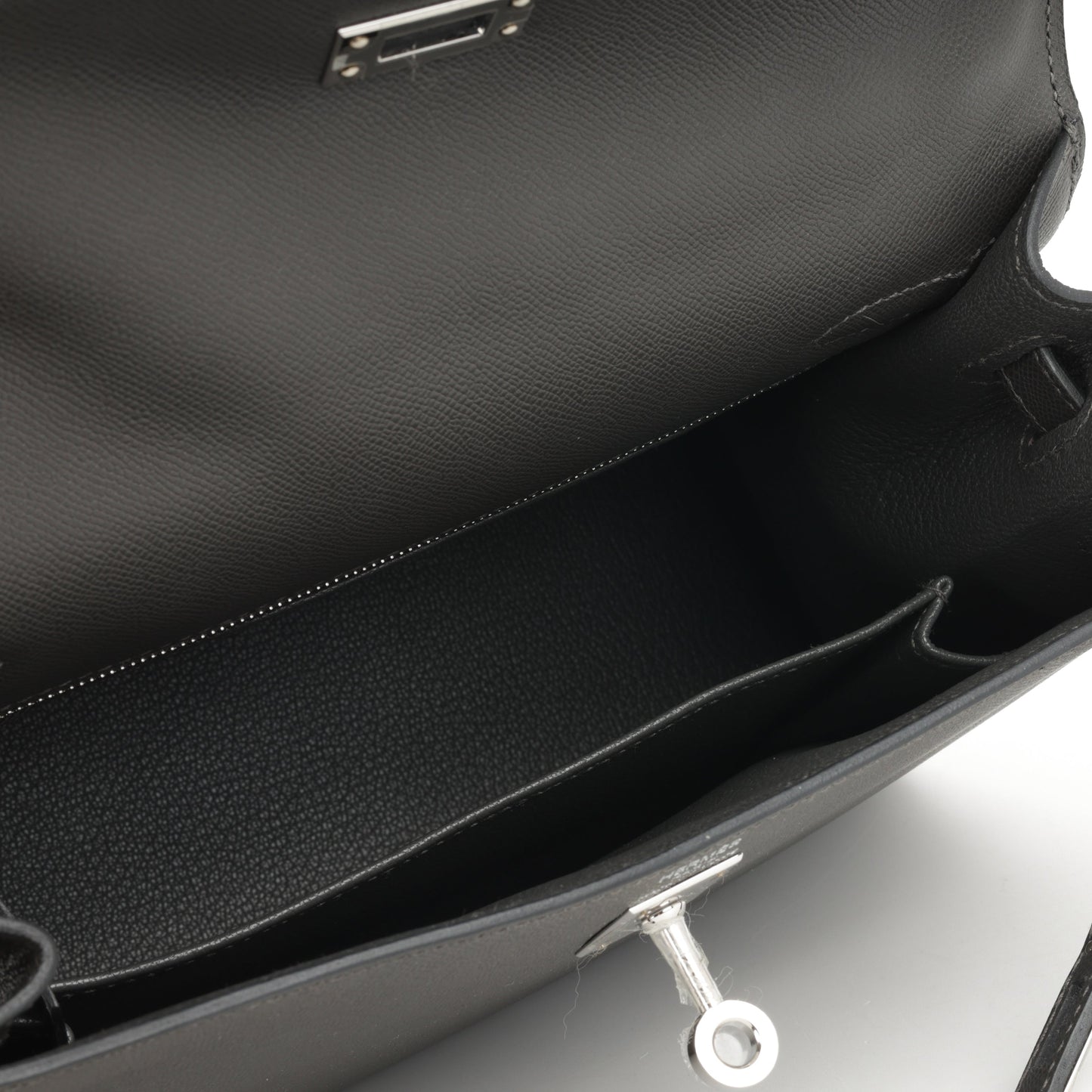 Hermès Kelly 25 - Graphite Madame | Palladium Hardware