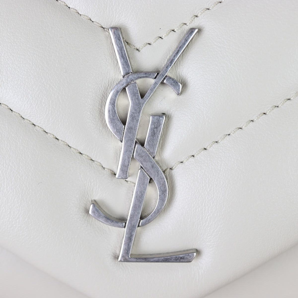 Saint Laurent Toy Loulou