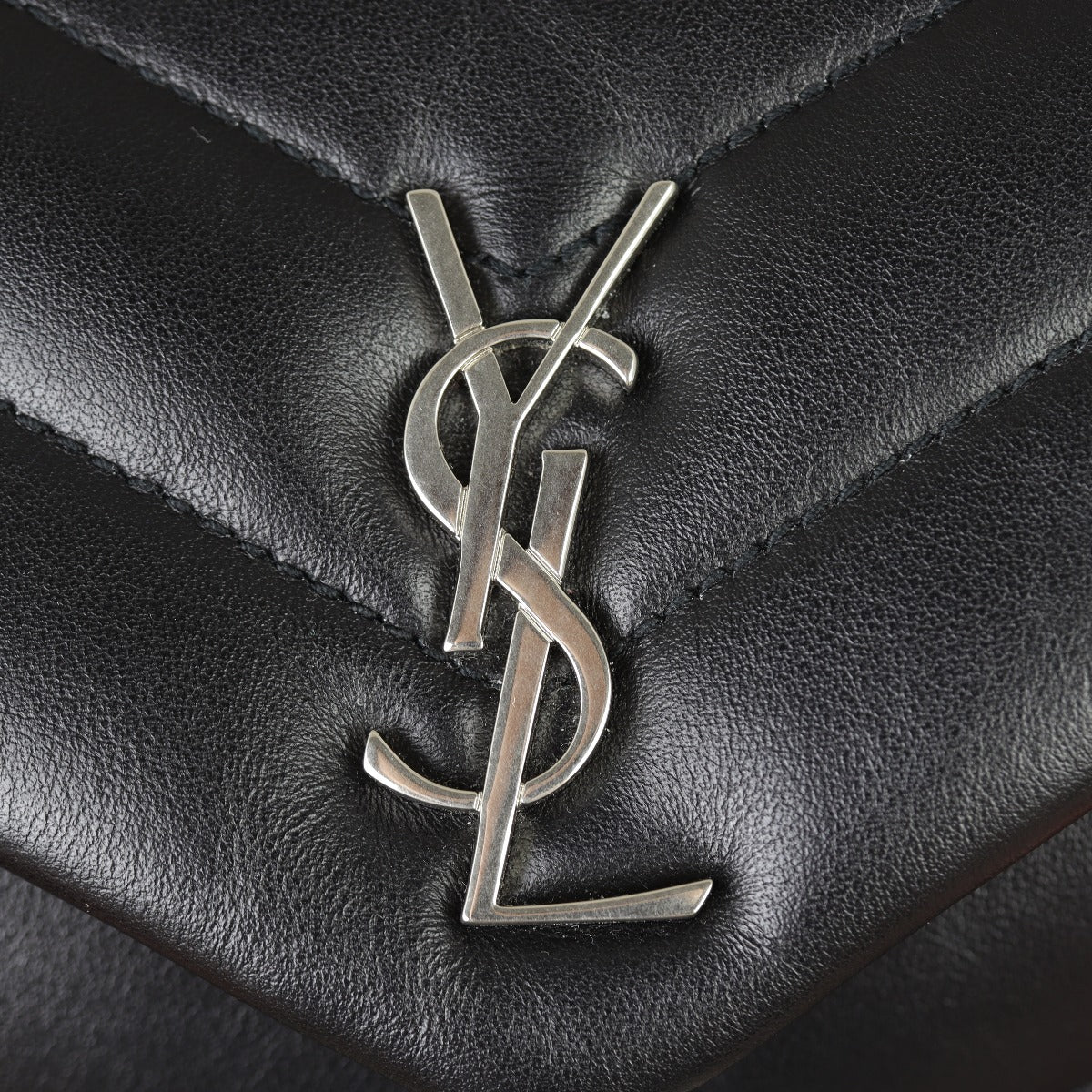 Saint Laurent Toy Loulou