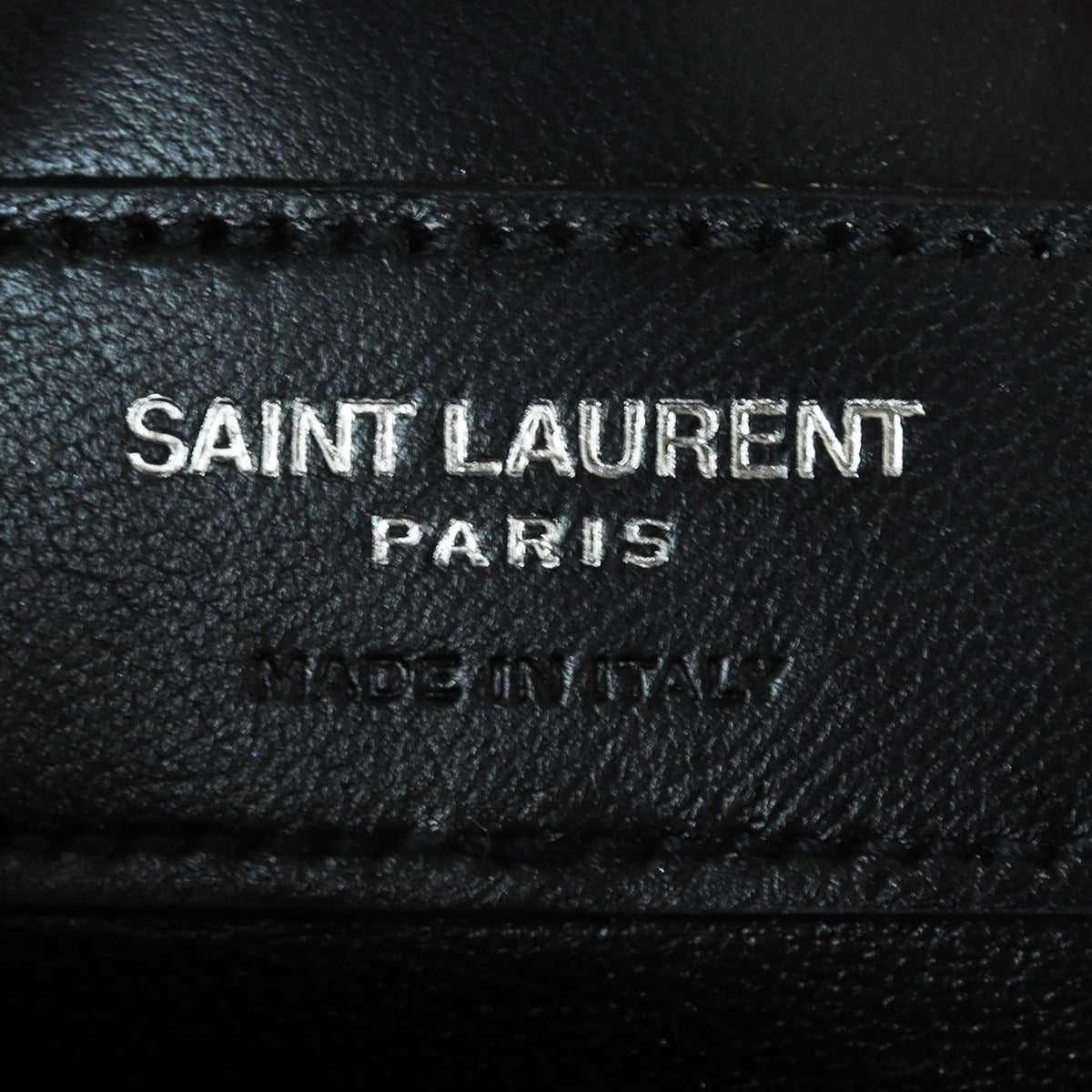 Saint Laurent College Medium