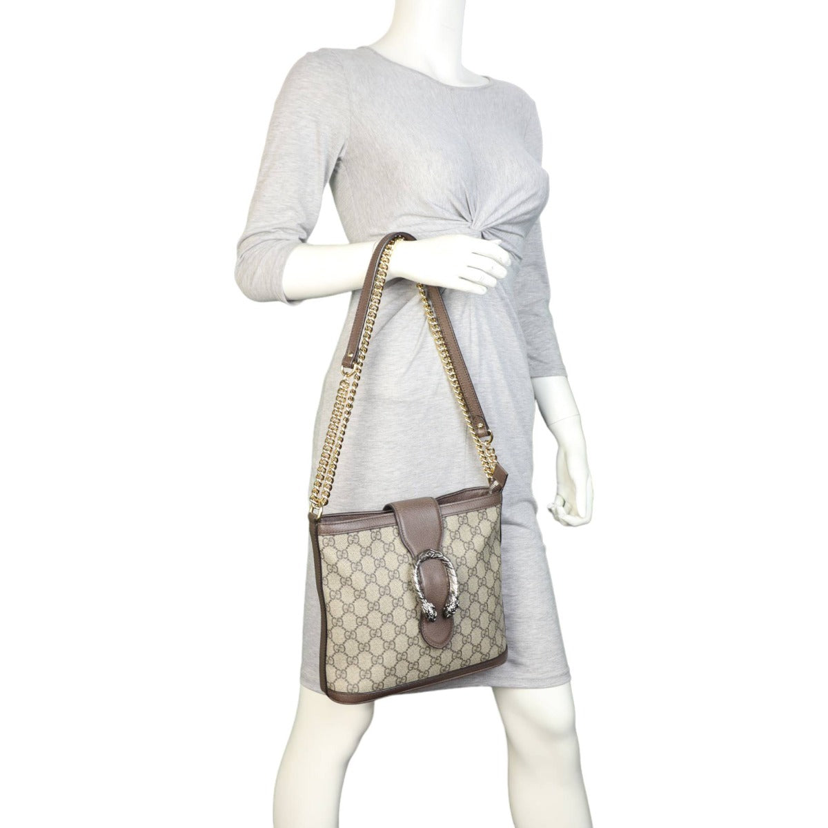 Gucci Dionysus GG Supreme Bucket Bag Medium