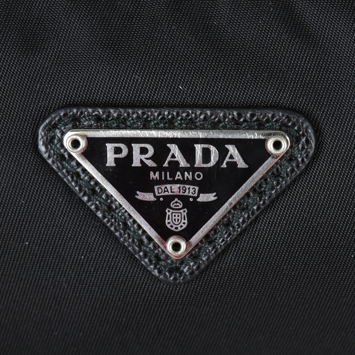 Prada Re-Edition 2005 Tessuto Shoulder Bag