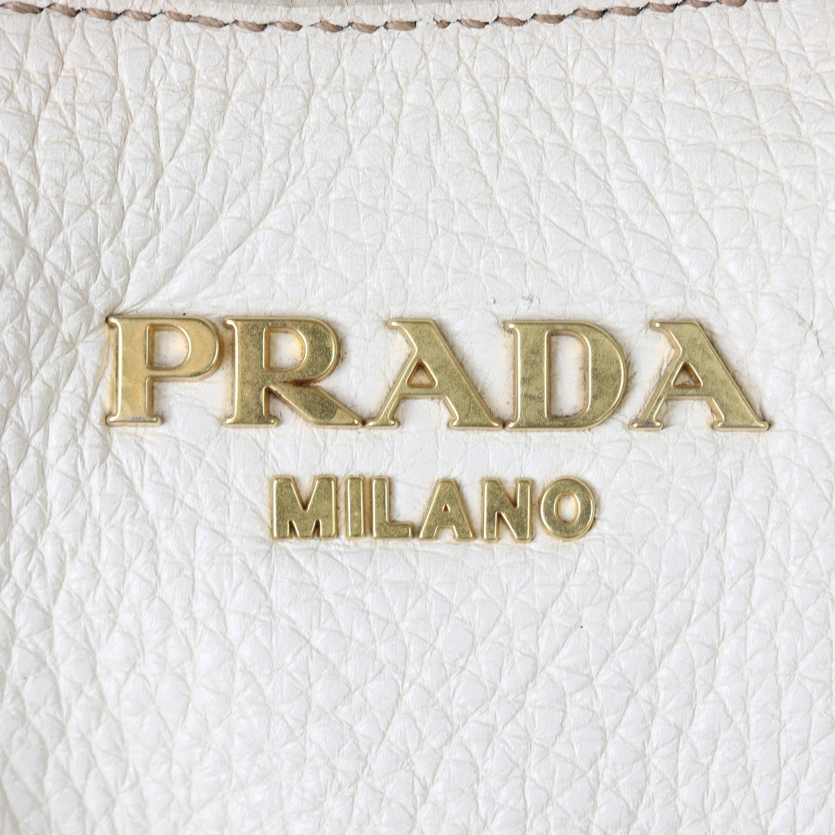 Prada Vitello Daino Hobo