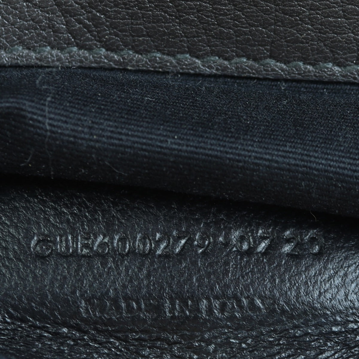 Saint Laurent College Medium