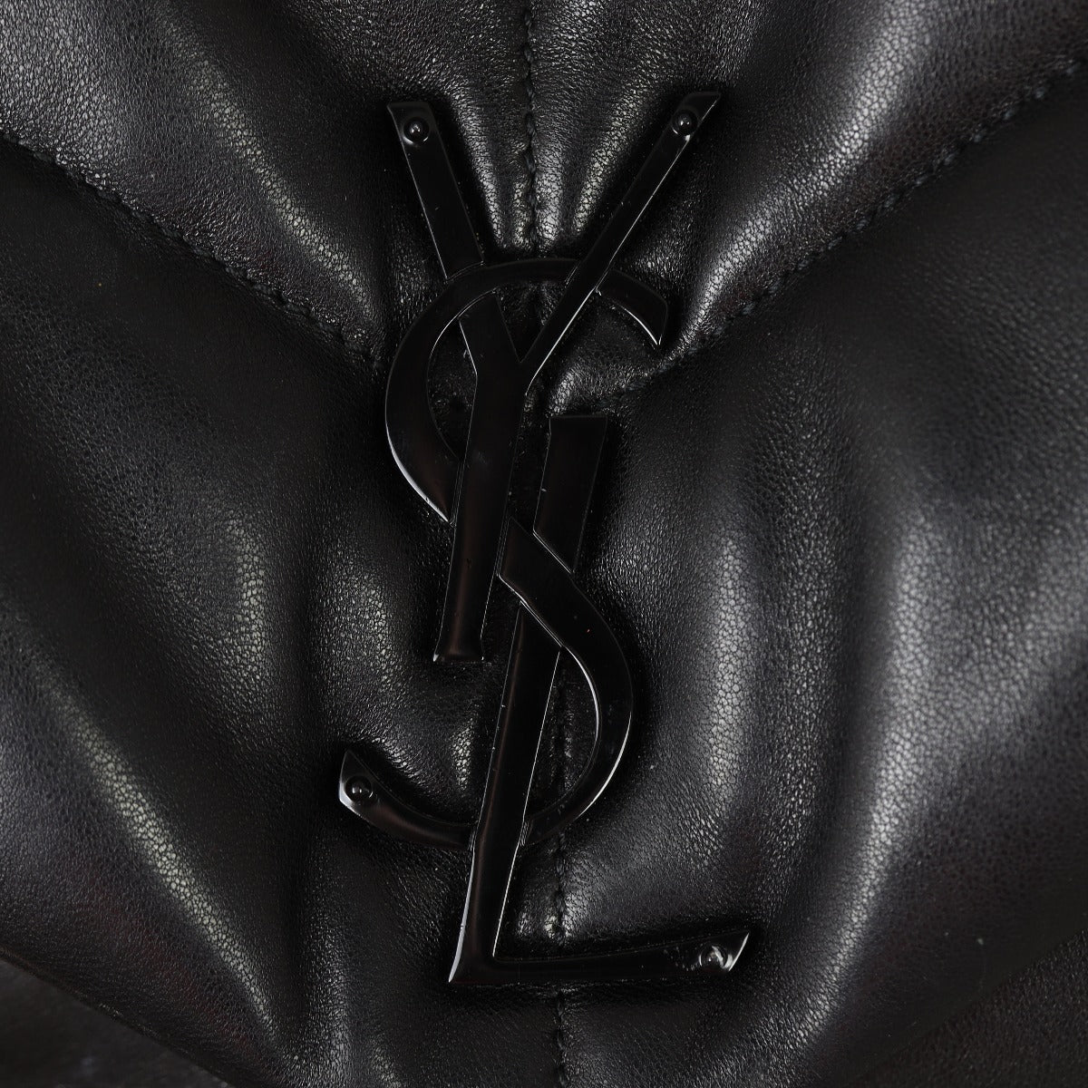 Saint Laurent Loulou Puffer Medium