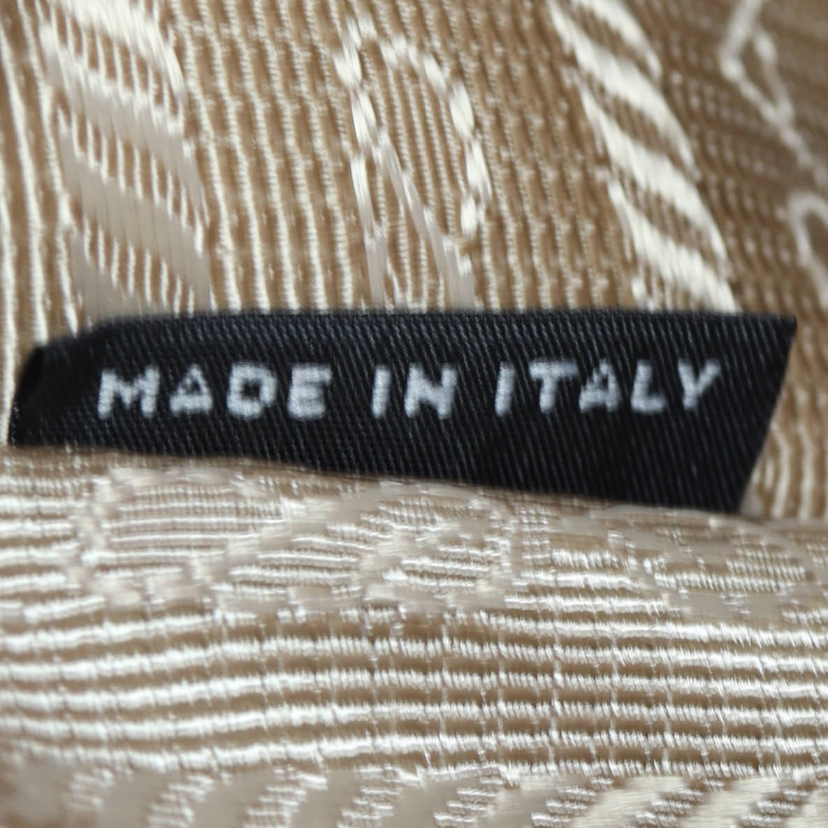 Prada Saffiano Galleria Lux Tote
