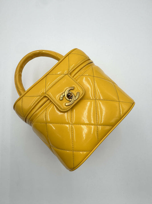 Chanel 1995  Barbie Yellow Heart-Mirror Vanity Case Bag