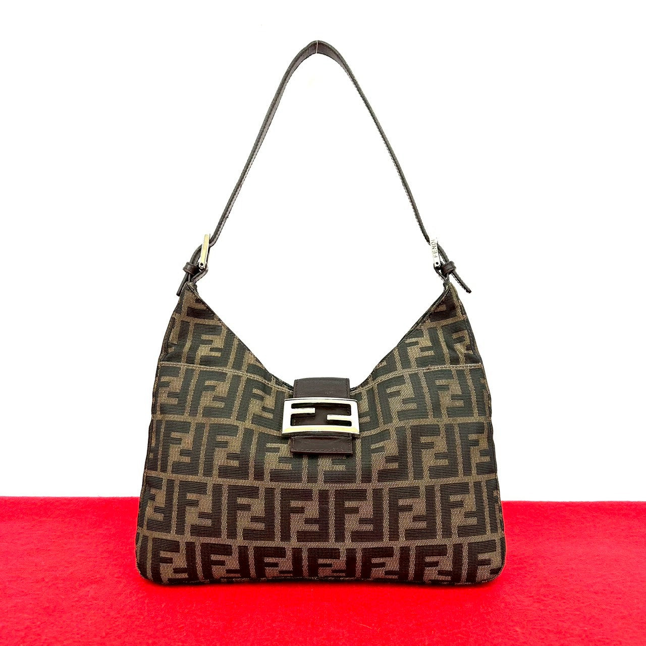 Fendi Mamma Baguette Shoulder Bag - Ewore Bags