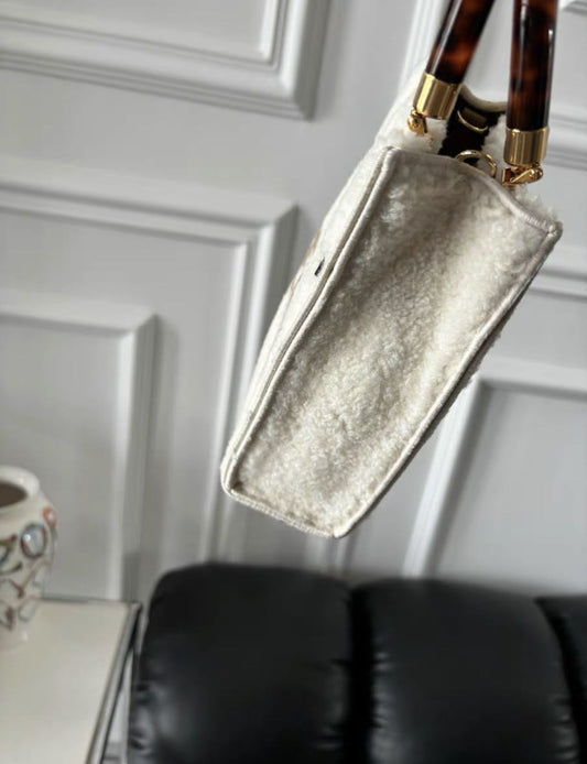 Fendi Sunshine Tote - Ewore Bags