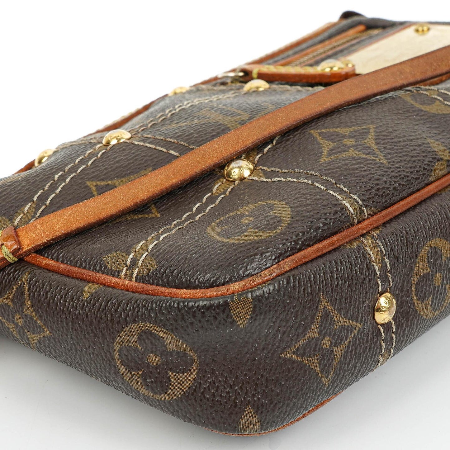Louis Vuittom Monogram Coated Canvas Riveting Limited Edition Pochette Accessories Clutch Bag