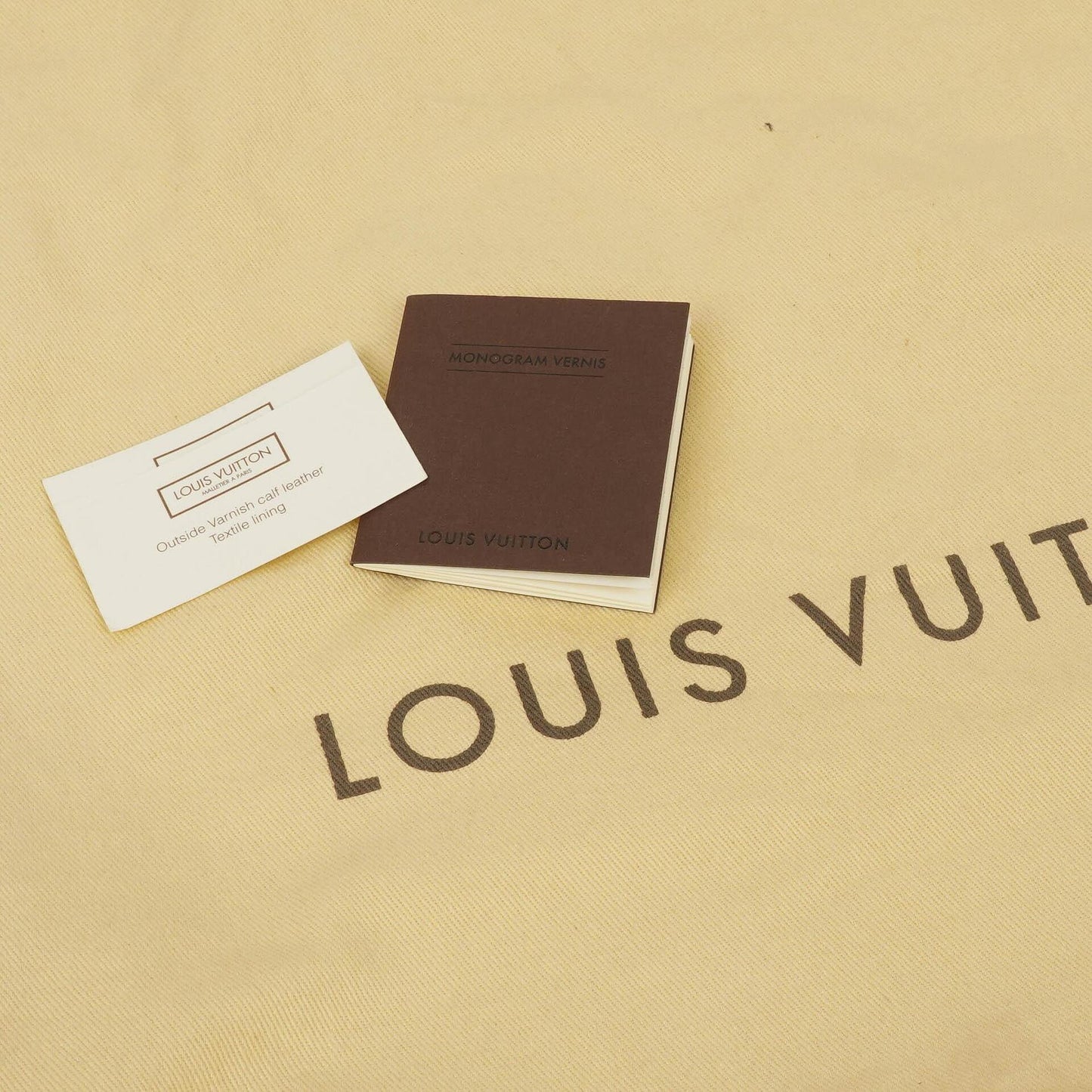 Louis Vuitton Alma MM Rose Indien Monogram Vernis Leather Bag