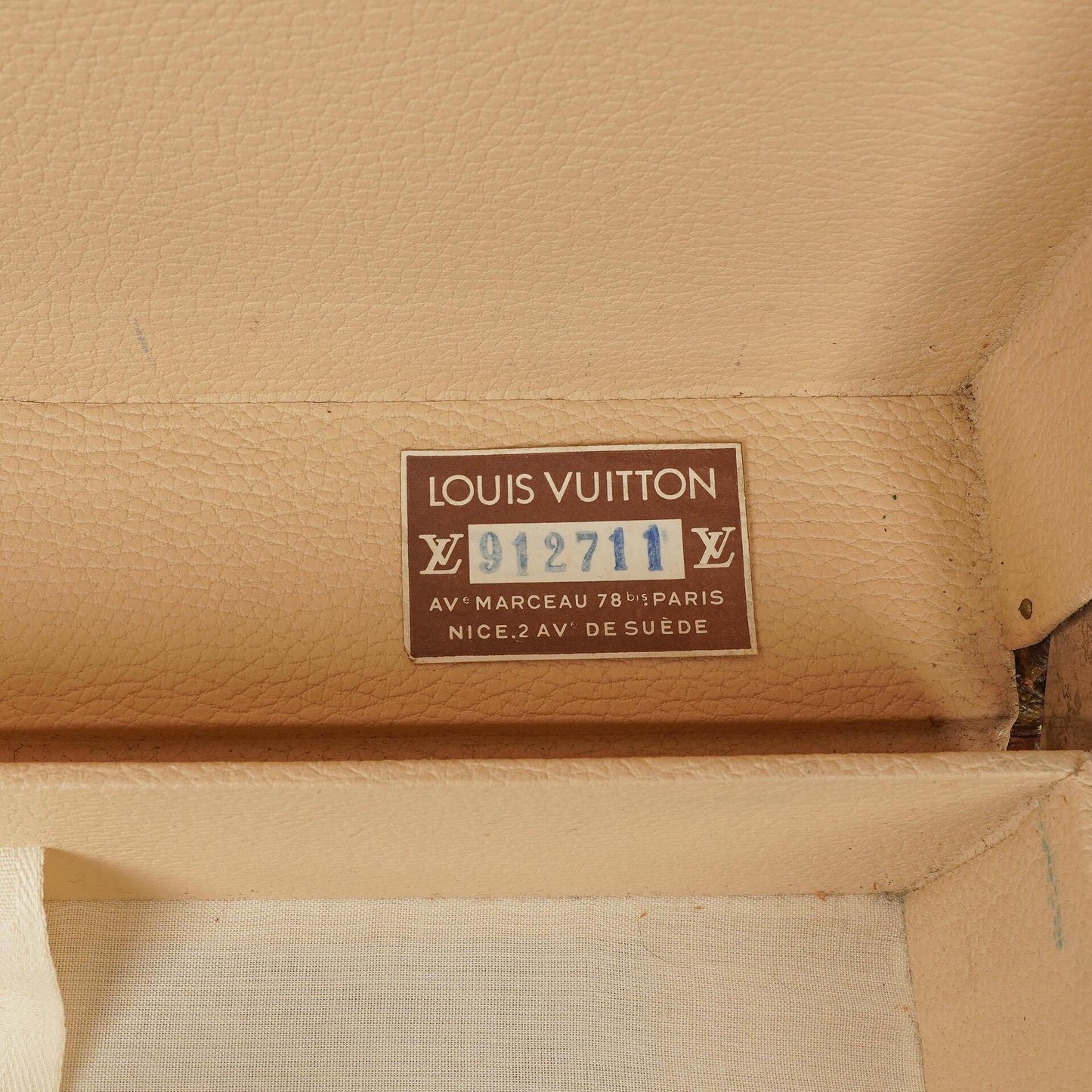 Louis Vuitton Alzer 70 Monogram Canvas Suitcase