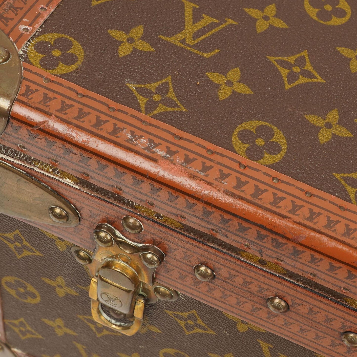 Louis Vuitton Alzer 70 Monogram Canvas Suitcase