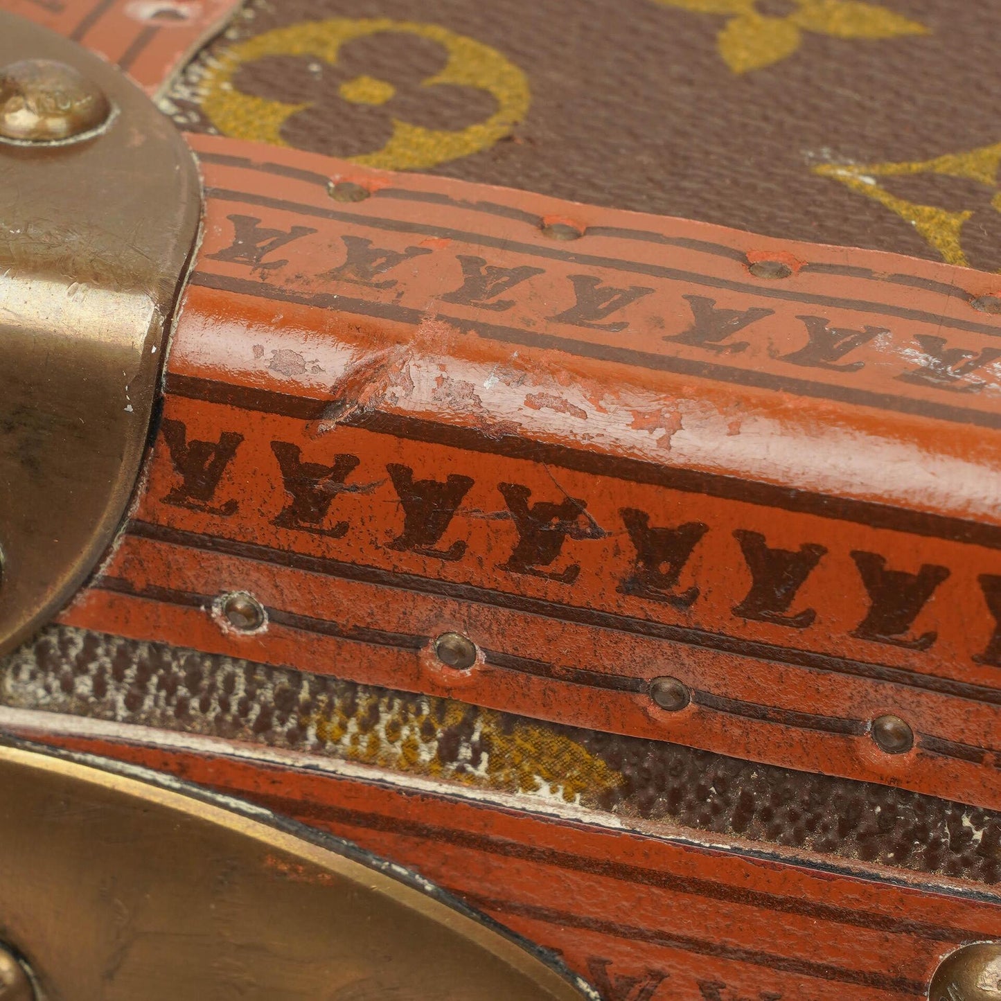 Louis Vuitton Alzer 70 Monogram Canvas Suitcase