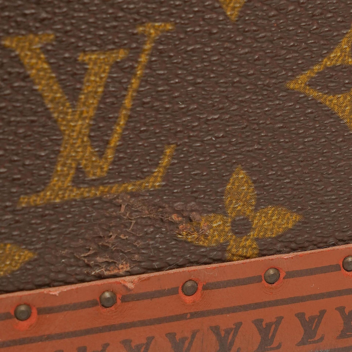 Louis Vuitton Alzer 70 Monogram Canvas Suitcase