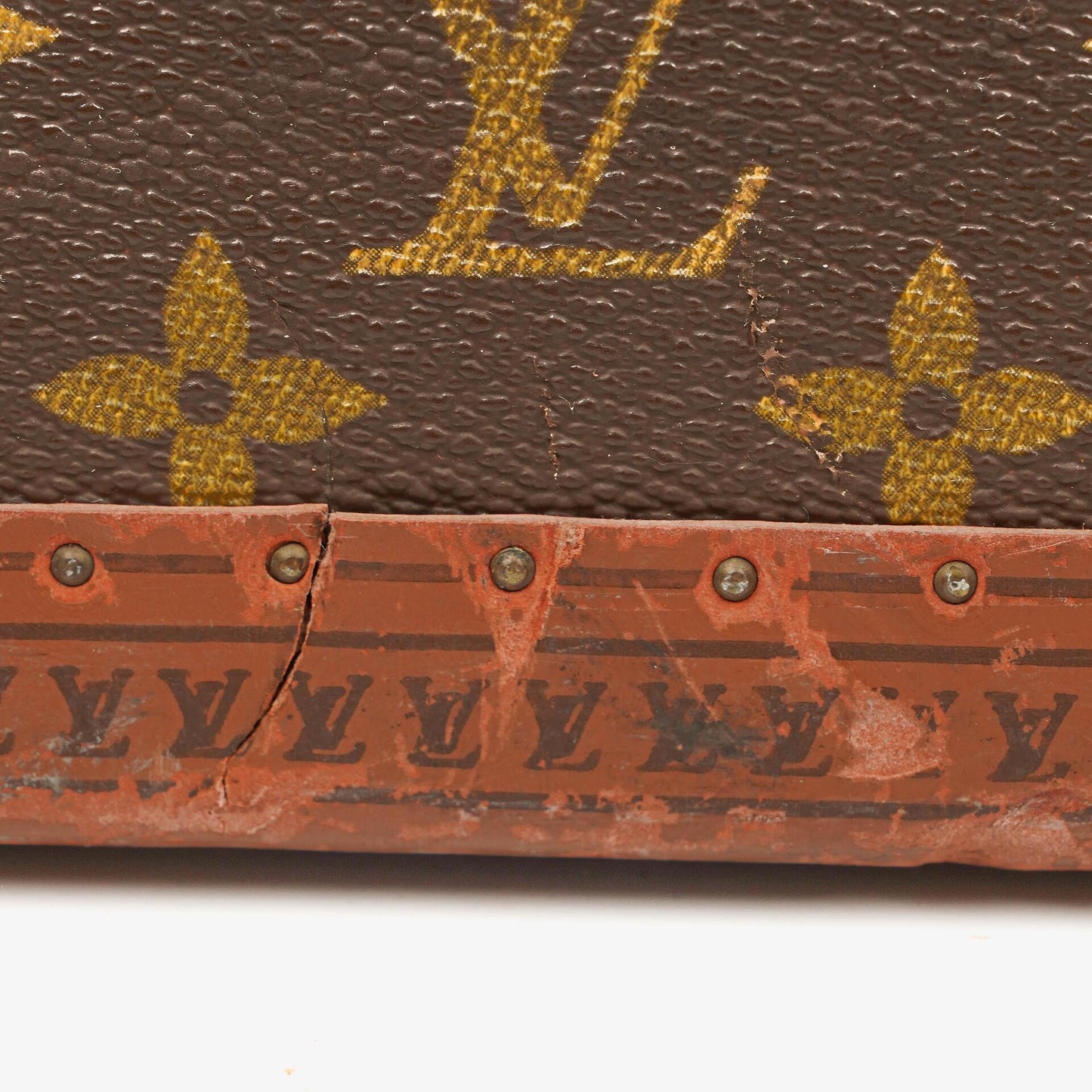 Louis Vuitton Alzer 70 Monogram Canvas Suitcase
